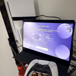 Portable OLED 3K GAMING monitor