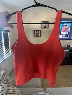 Lululemon top