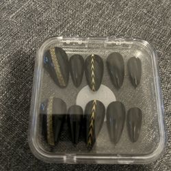 Press On Nails