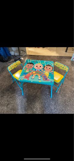 Kids table