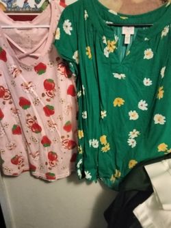 Blouses  Size Green XL Short Cake XL