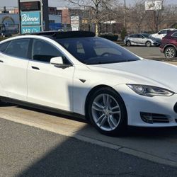 2016 Tesla Model S 90D – Luxury EV, AWD, High Performance