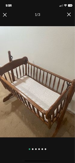 Baby cradle wood