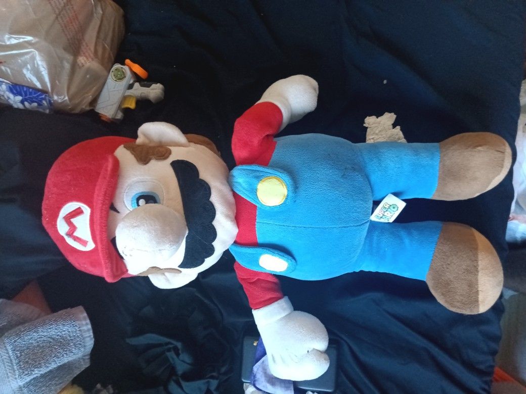 Super Mario Plushie