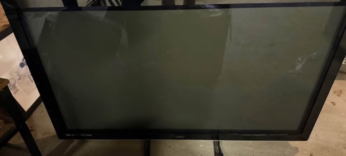 VIZIO VP504 Plasma TV 50”