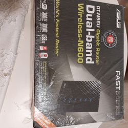 Asus Dual Band Wi-Fi Router Rt N56U