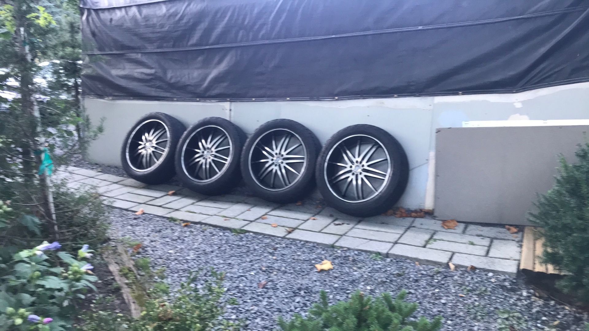 22 In. Velocity Wheels. 5/120