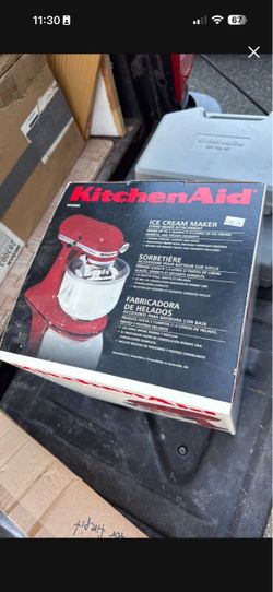 Ice cream maker