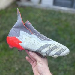 Adidas Predator Freak + FG Demonskin Orange Sz 13 White Grey Soccer Cleat FY6239