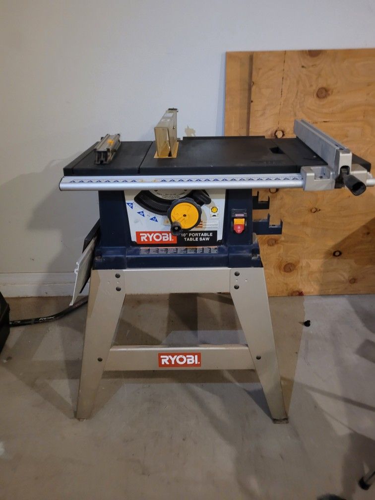Ryobi 10" Table Saw