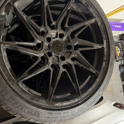 C8 Corvette Rim And Tire Package Almost New 