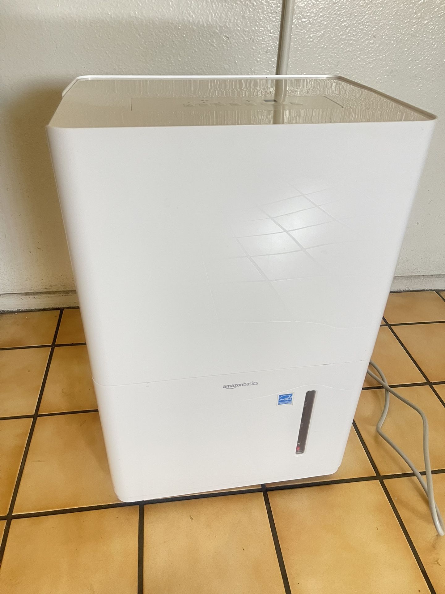Amazon Basics Large Dehumidifier For Rooms Up 2500 SFT
