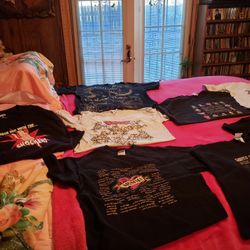 Very Unique Funny Sayings T-shirts. Size medium To large. 