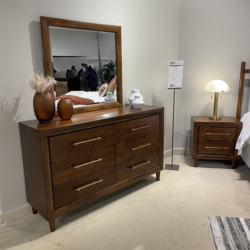 Queen Uph. Panel Bed, Dresser and Nightstand Bedroom Set 3-piece /  Solid Wood Frame