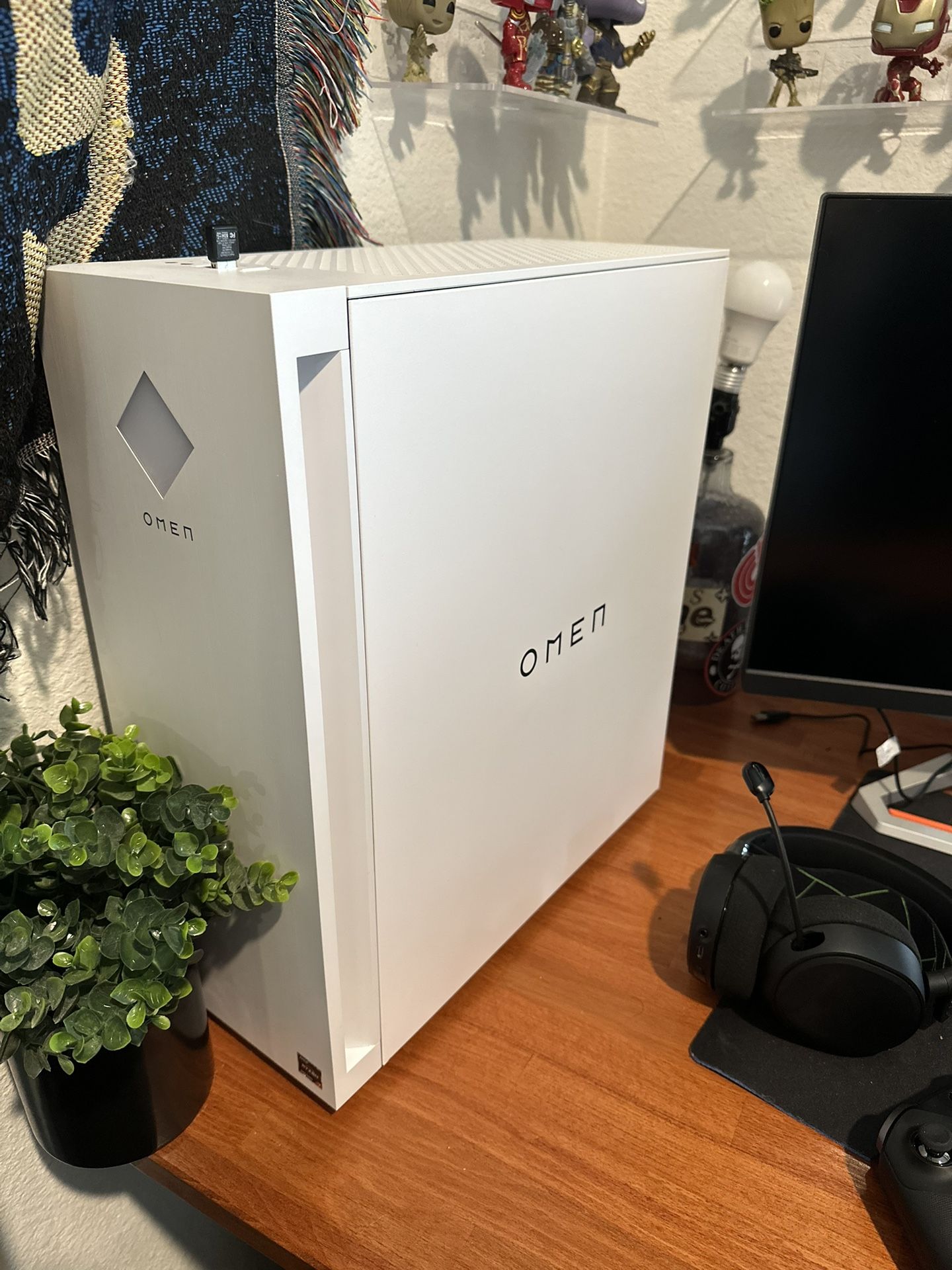 HP Omen 25L gaming PC NVIDIA 3060TI Ryzen 7 Computer Windows