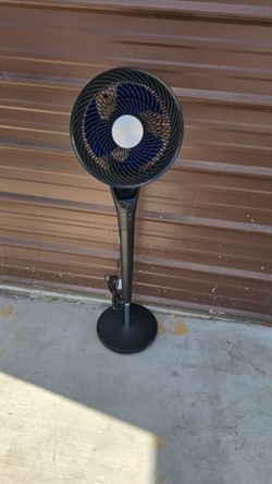 Dreo 9" 9-fan speeds pedestal fan