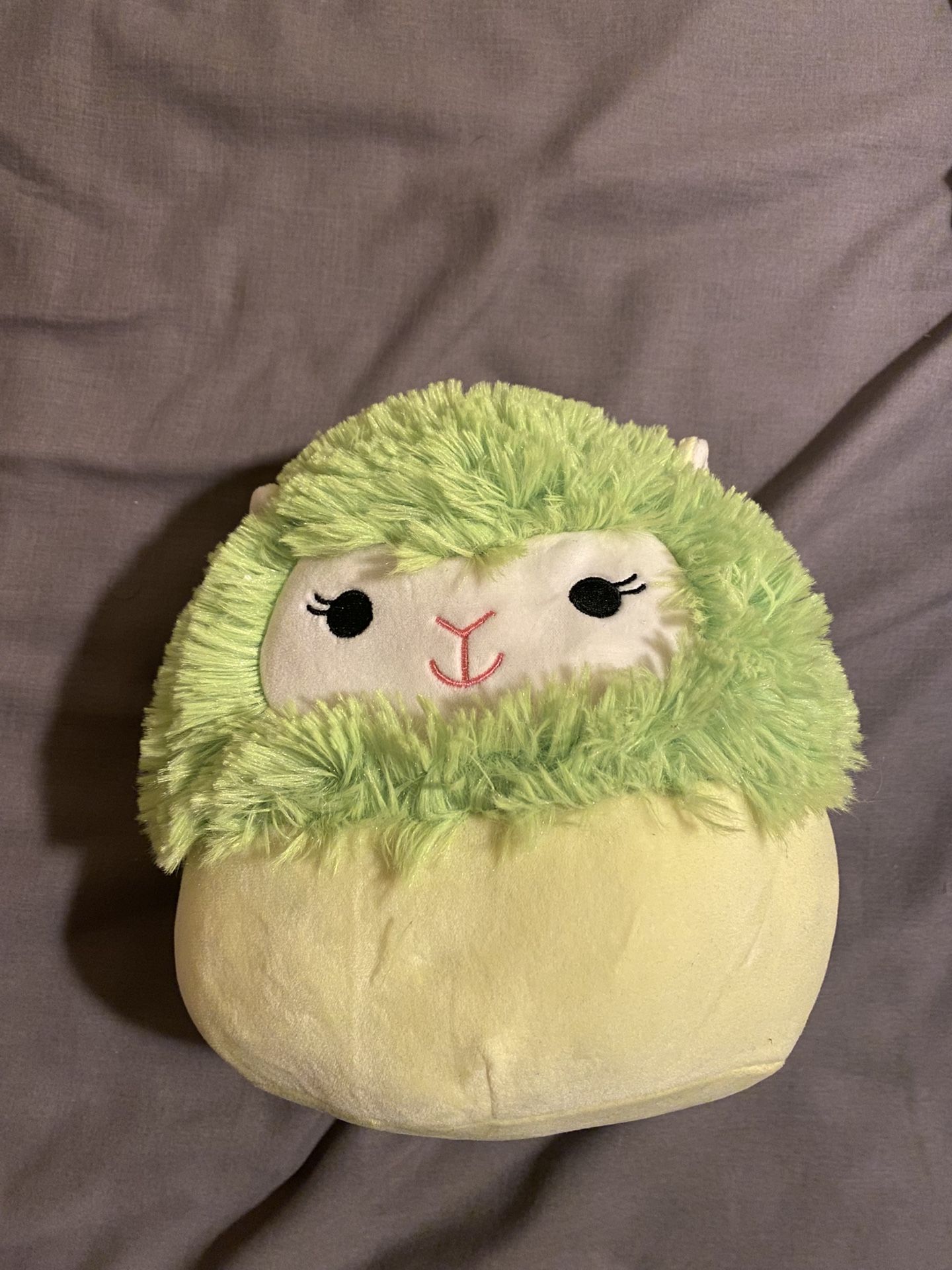 Squishmellow Plushie