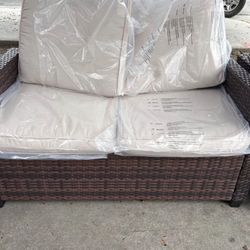 Outdoor Patio Loveseat,All-Weather Wicker Sofa Outdoor Patio Furniture for Deck Backyard, Beige