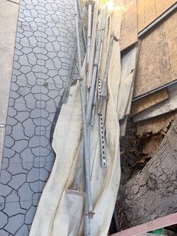 Free metal pipes