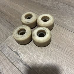 Skate board