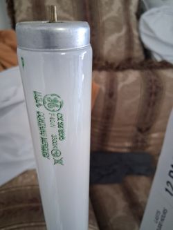 4' Fluorescent Tube Lights $2 Each