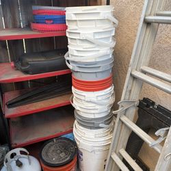 50lb Empty Buckets