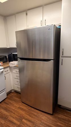 LG FRIDGE