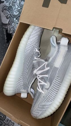 Yeezy 350 V2