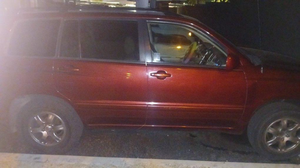 2004 Toyota Highlander