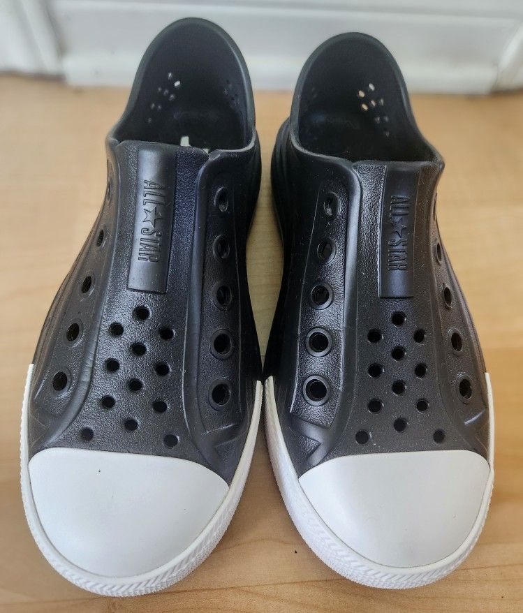 Converse Crocs Black & White Kids Or Adult