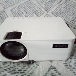 Vankyo Leisure 470 Mini Projector $50