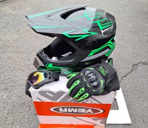 Virtue MD-905 Motorcross Motorcycle Helmet With Gloves And Goggles