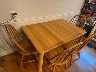 Wood Dining Table with 4 Windsor Chairs
