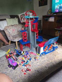 Paw patrol toys all in great condition