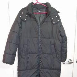 Size 6 (Small) Long Black Coat