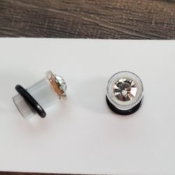 0g Clear Plastic Rhinestone Plugs