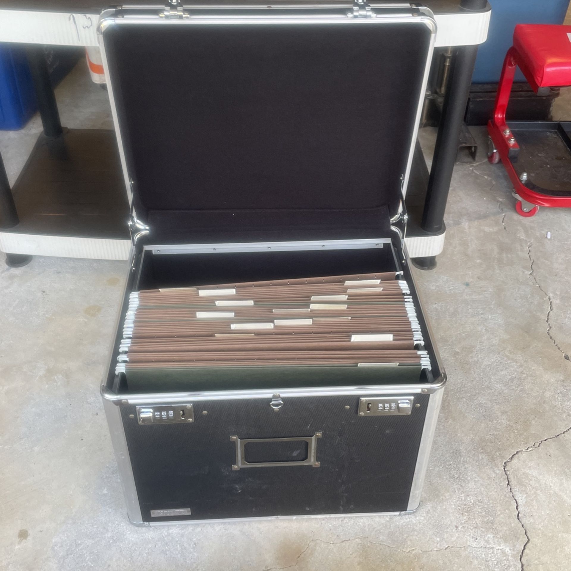 Vaultz Locking Legal Size File Chest 