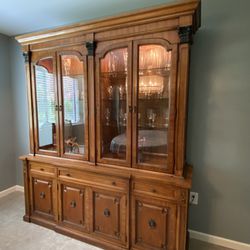 Peck & Hill Fine Furniture-Two Piece Lighted Hutch -hand Carved Details Are Gorgeous 