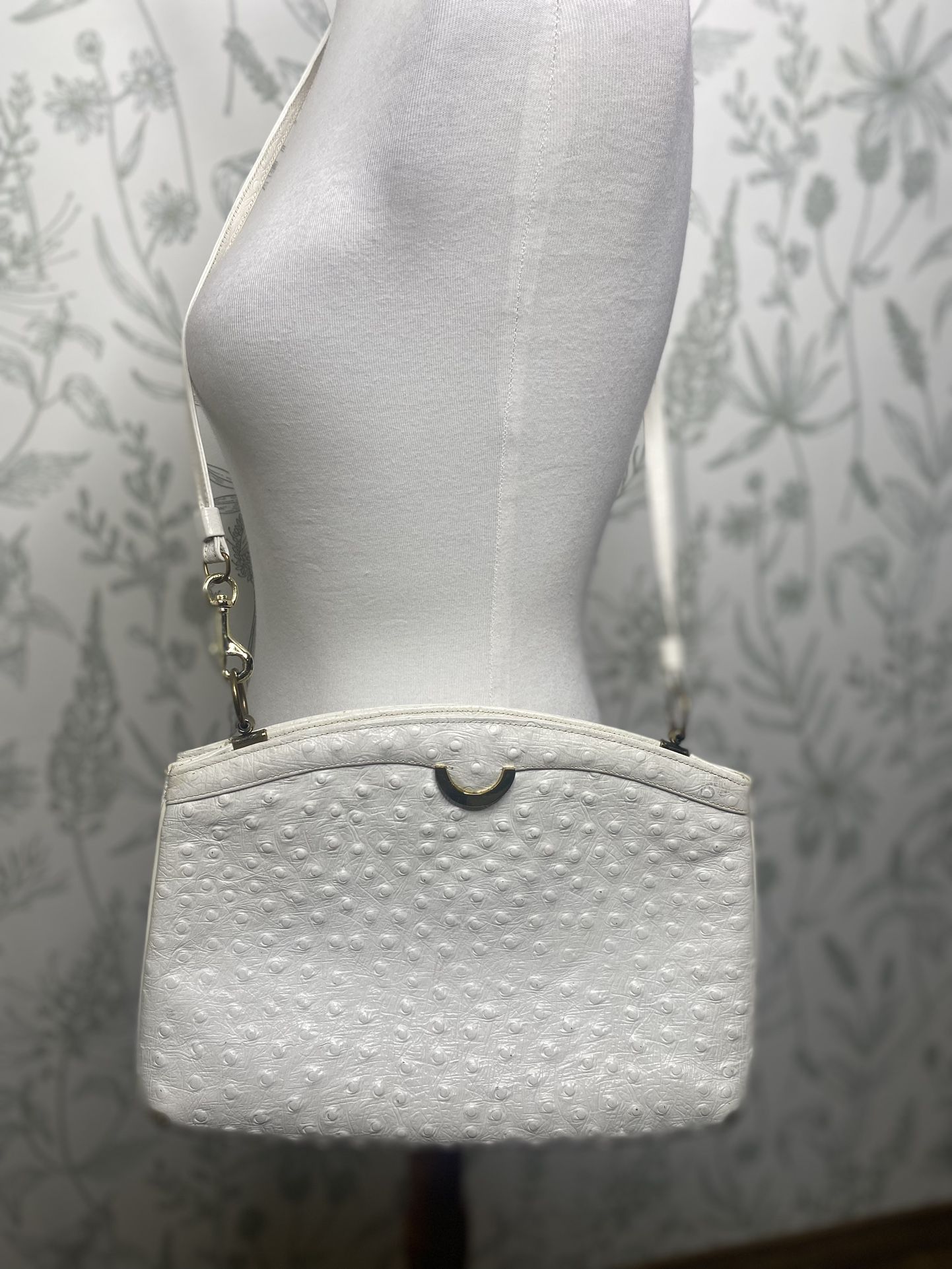 White Ostrich Handbag Gold Trim Vtg Bags by Supreme Leather 