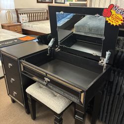 New Vanity With stool