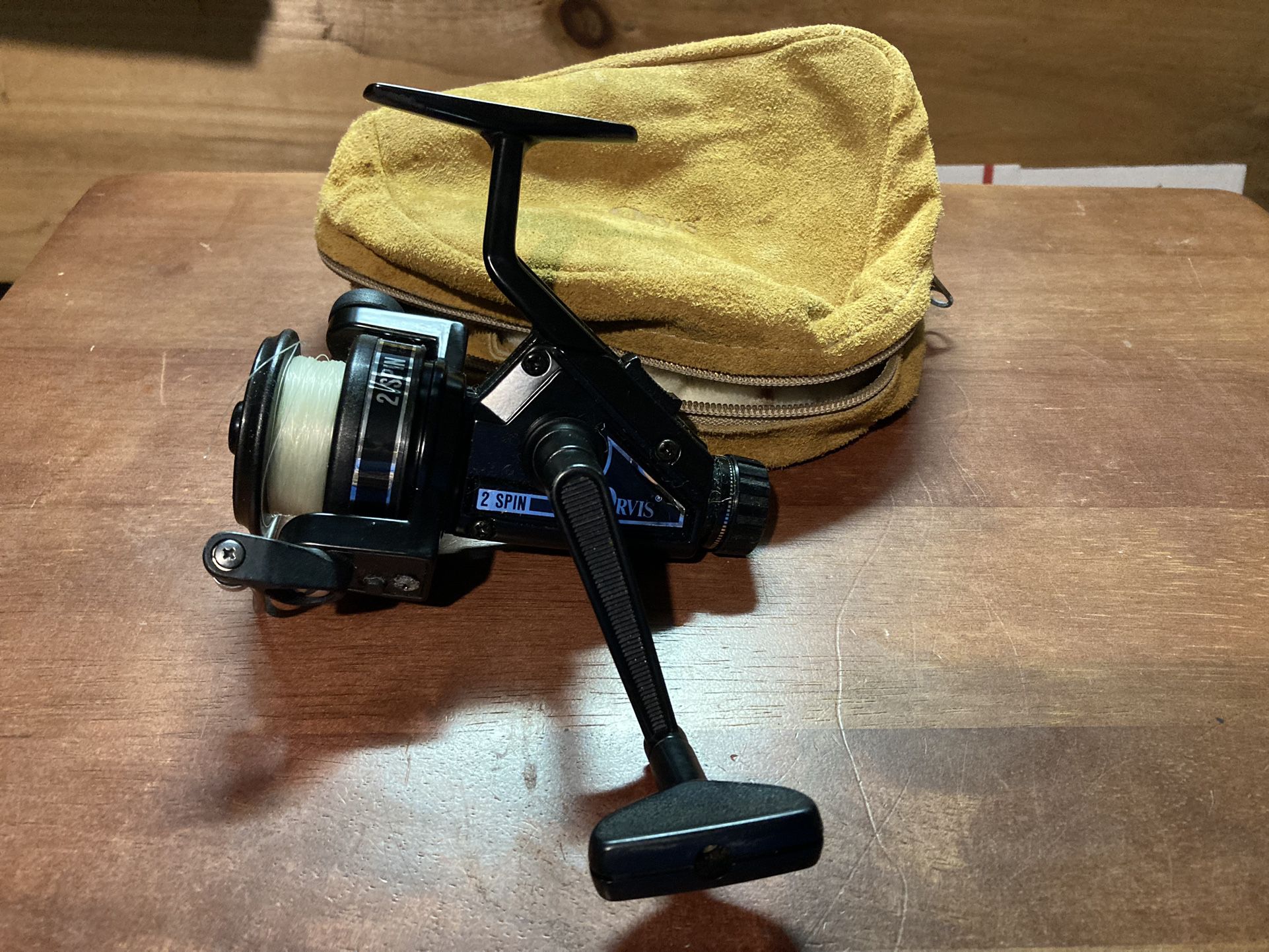 Orvis 2 Spin Fishing Reel with Case