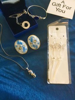 Sterling Silver jewelry / Earrings & necklace & bracelet 🛍🎉