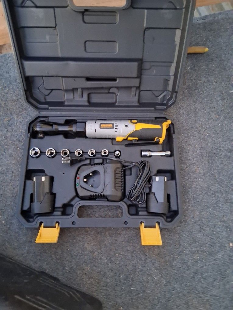 Cordless Ratchet Set