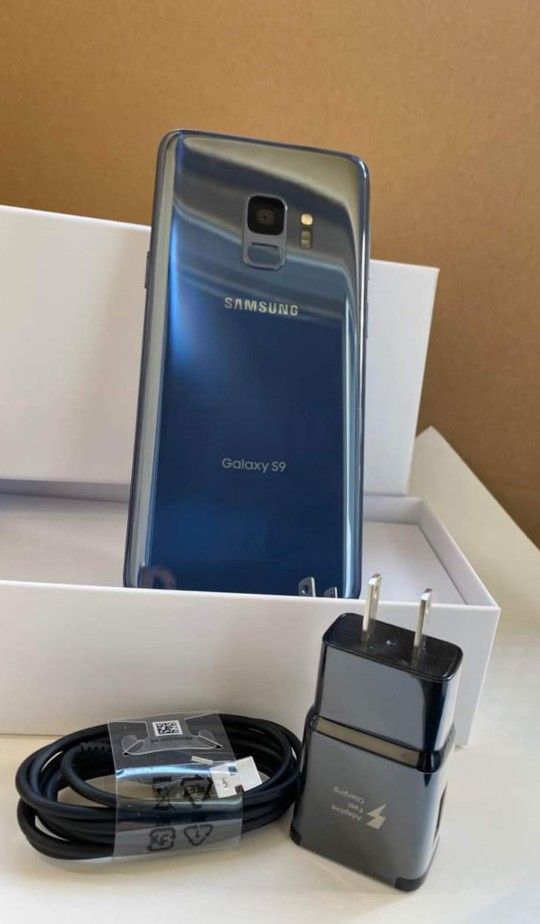 Samsung. Galaxy. S9. Factorý Únlocked.. Excellent Condition..