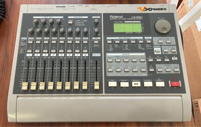 Roland VS-880 V-XPANDED Digital Studio Workstation – Tested & Working