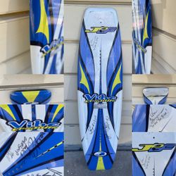 Wakeboard Jobe Vibe 138 Pro signed board