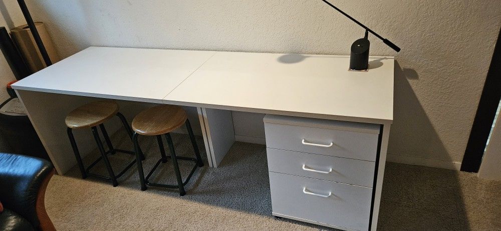 Corner Desk / Craft Station