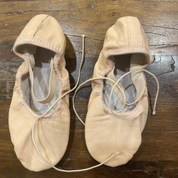 Bloch Ballet Shoes Size 2