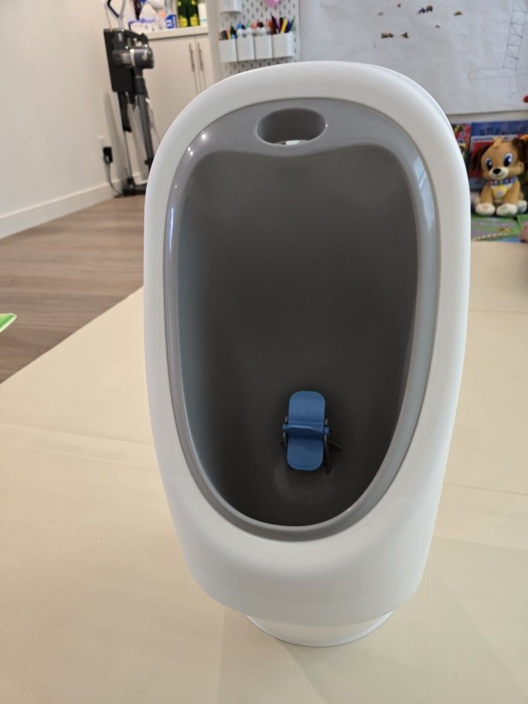 Nuby My Real Training Urinal - Freestanding - With Life-Like Flush Button and Sound - Potty Training for Boys - White