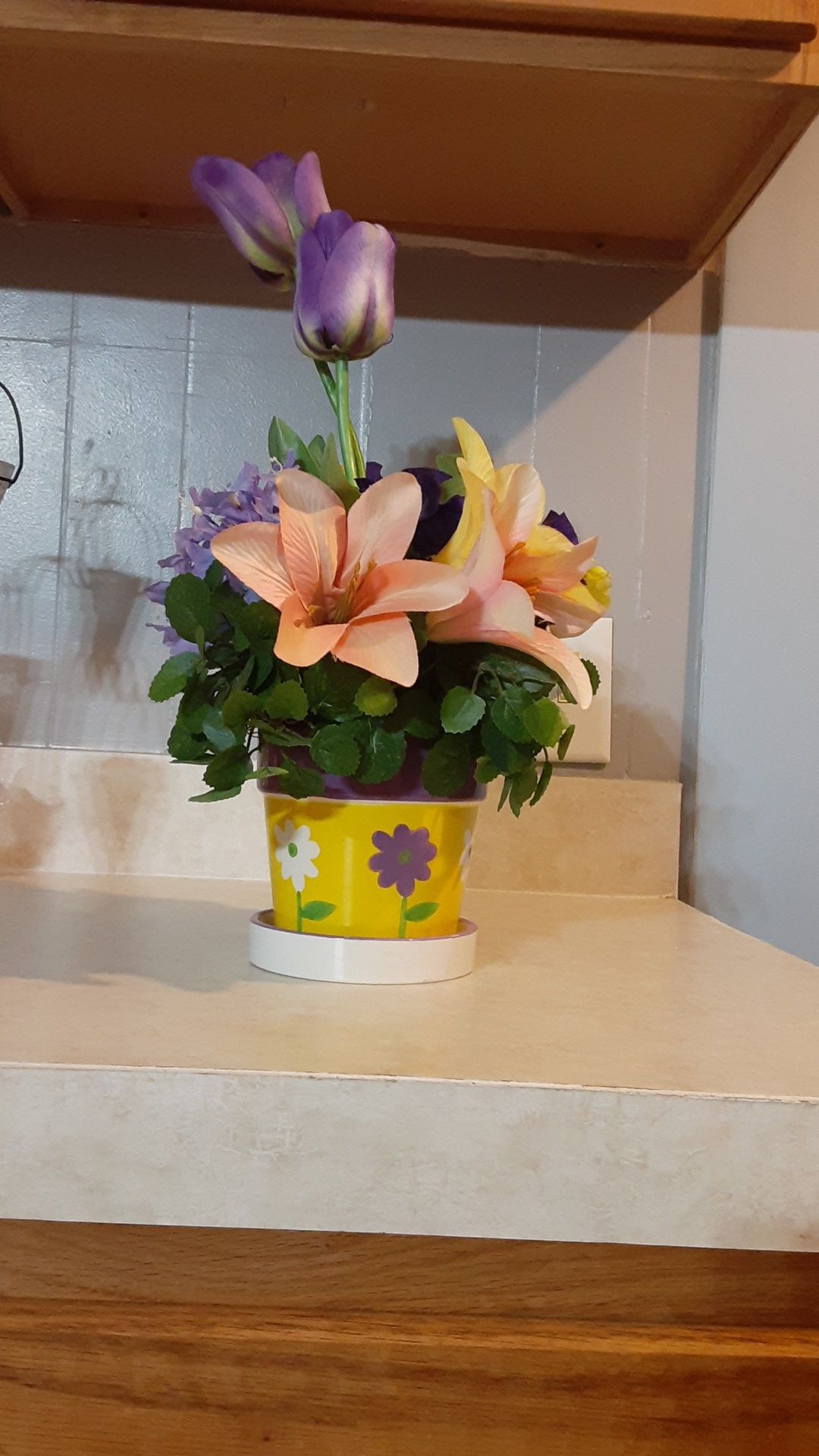 Flower pot